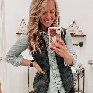 Meet your Posher, Casey